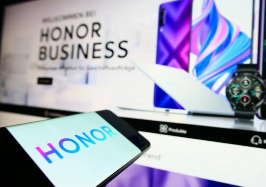 China’s top smartphone brand, Honor, plans an IPO and a board reorganization