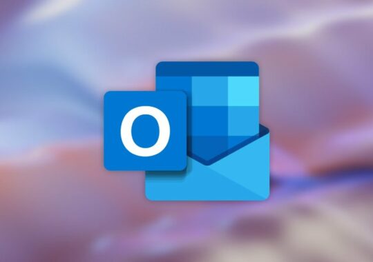 Mobile App for Microsoft Outlook Features a New Contact Editor