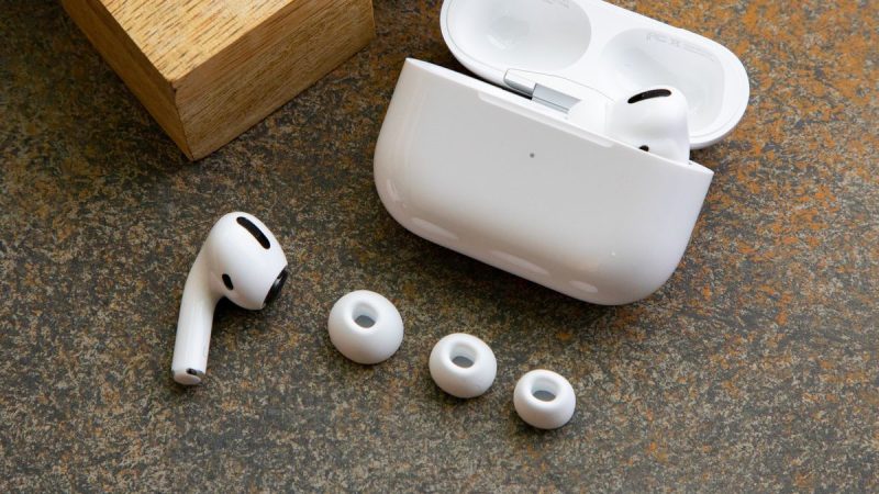 Next-generation AirPods Could Be All on Improving Apple Vision Pro