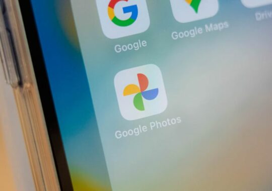 Google Adds Google Photos Search to Android File Picker to Improve It