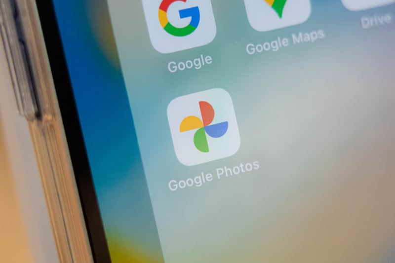 Google Adds Google Photos Search to Android File Picker to Improve It